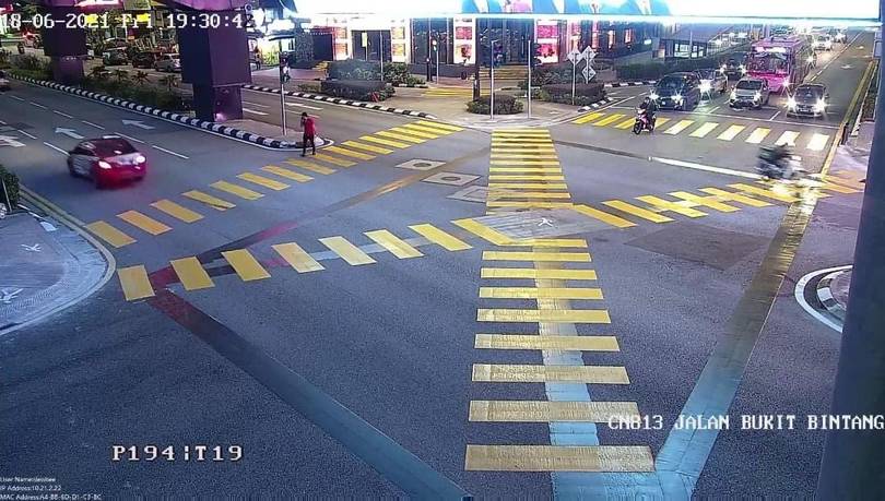 Kuala Lumpur's very own style of Shibuya scramble crossing at Bukit Bintang