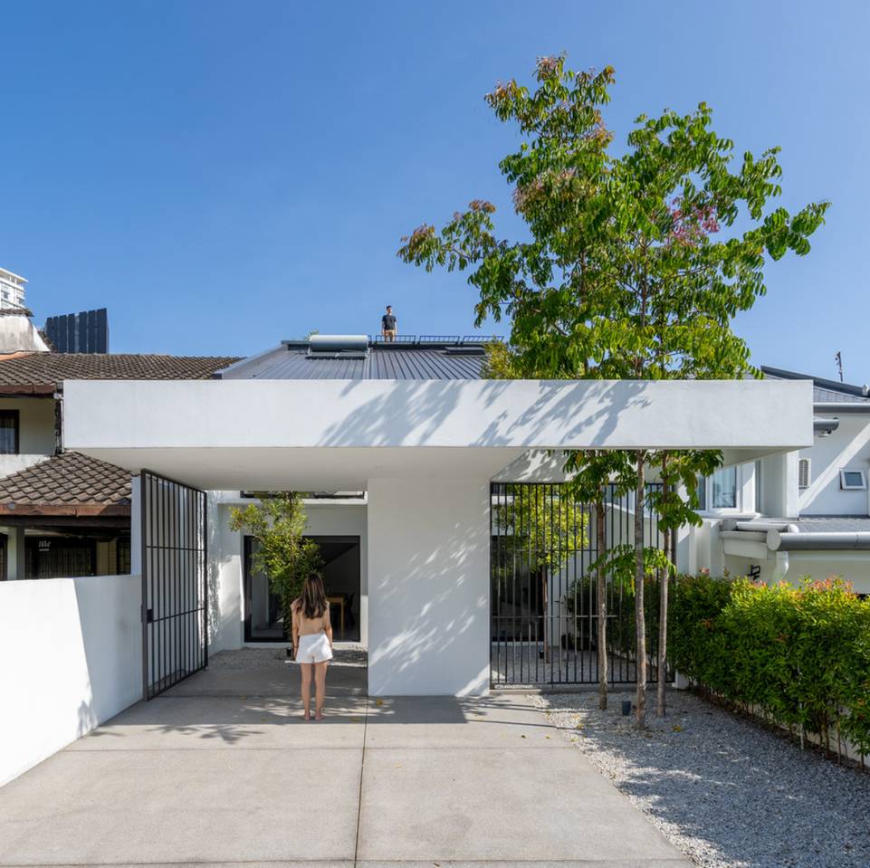 Terrace house in Kuala Lumpur redesigned by architect