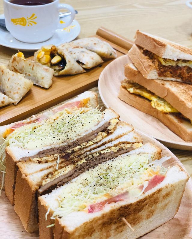 sandwiches served on plates