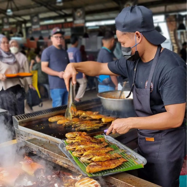 Best Ikan Bakar in Kuala Lumpur & Klang Valley (Top Grilled Seafood Spots)